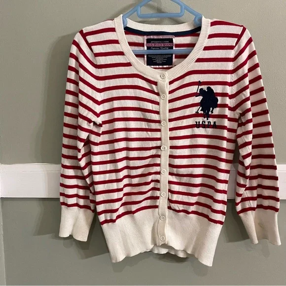 US Polo Assn- Vintage Red and White Striped Cardigan. Size Medium. - Picture 1 of 8